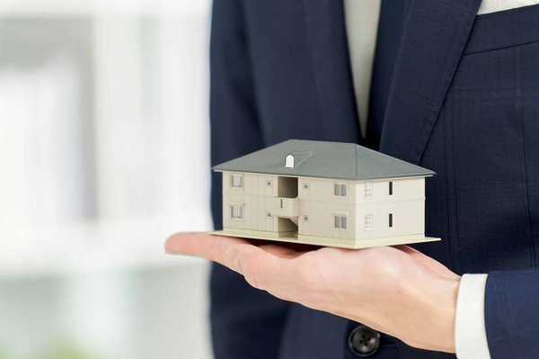 Optimisez votre investissement avec le simulateur de rendement